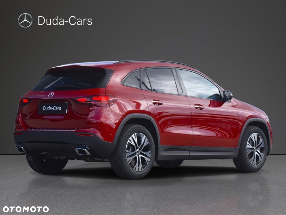 Mercedes-Benz GLA - 3