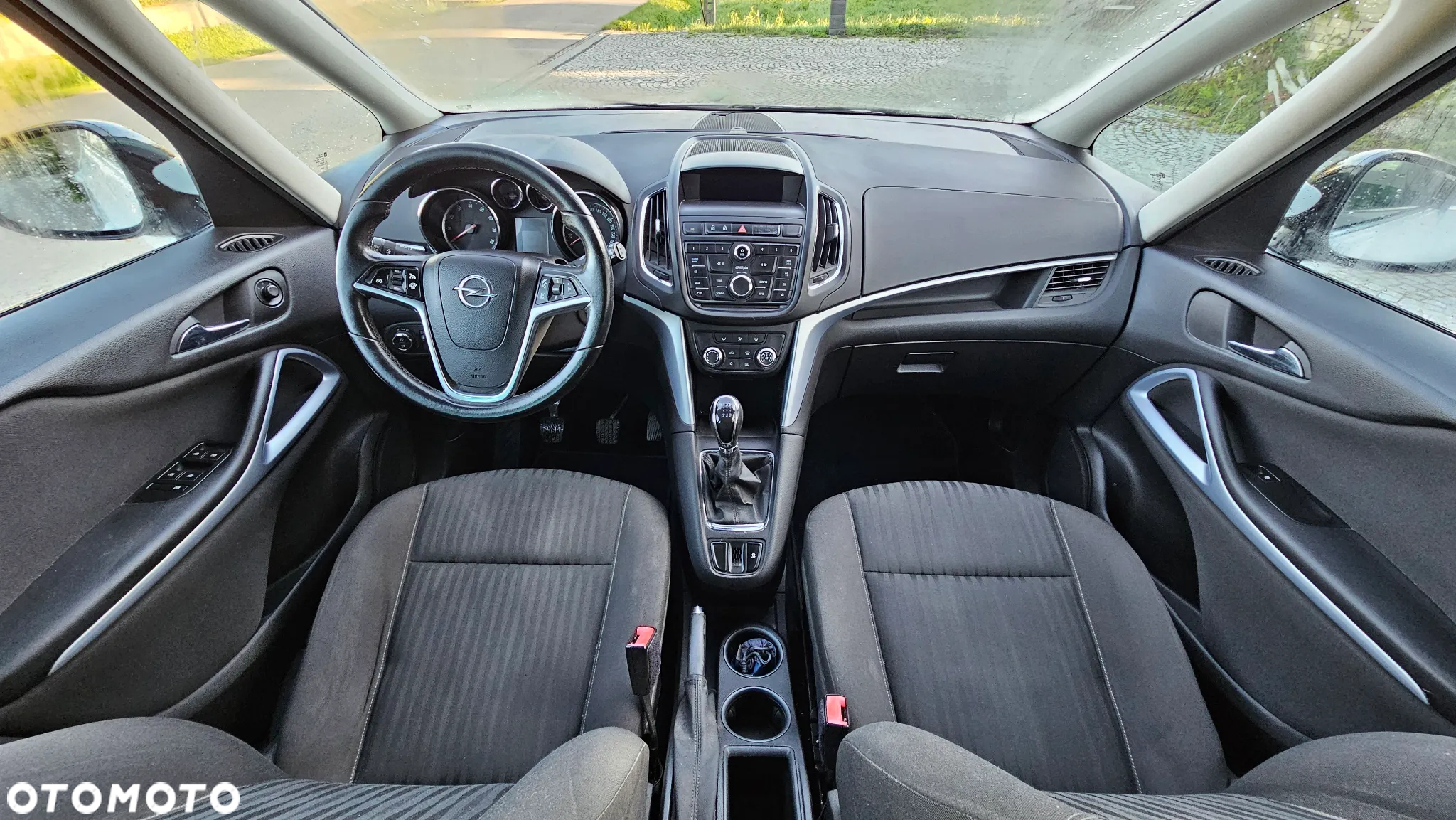 Opel Zafira 1.4 T Cosmo EcoFLEX S&S EU6 - 26