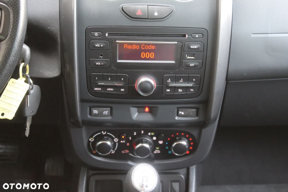 Dacia Duster 1.5 dCi Celebration - 13