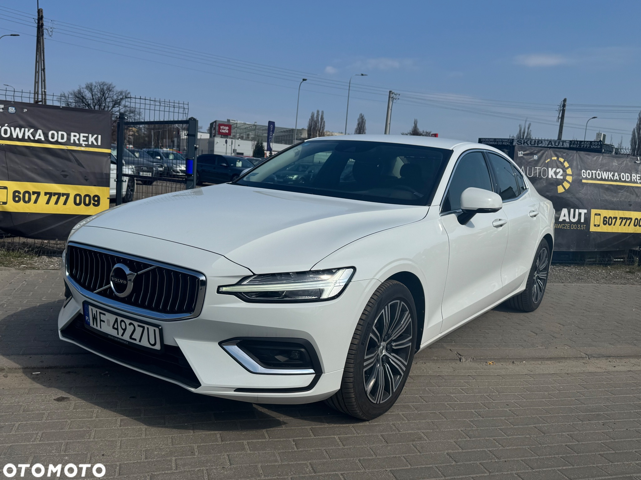 Volvo S60 T4 Drive-E Dynamic Edition (Kinetic) - 21