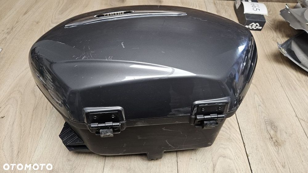 Kufer lewy Yamaha FJR 1300 / Tracer 900 - 12