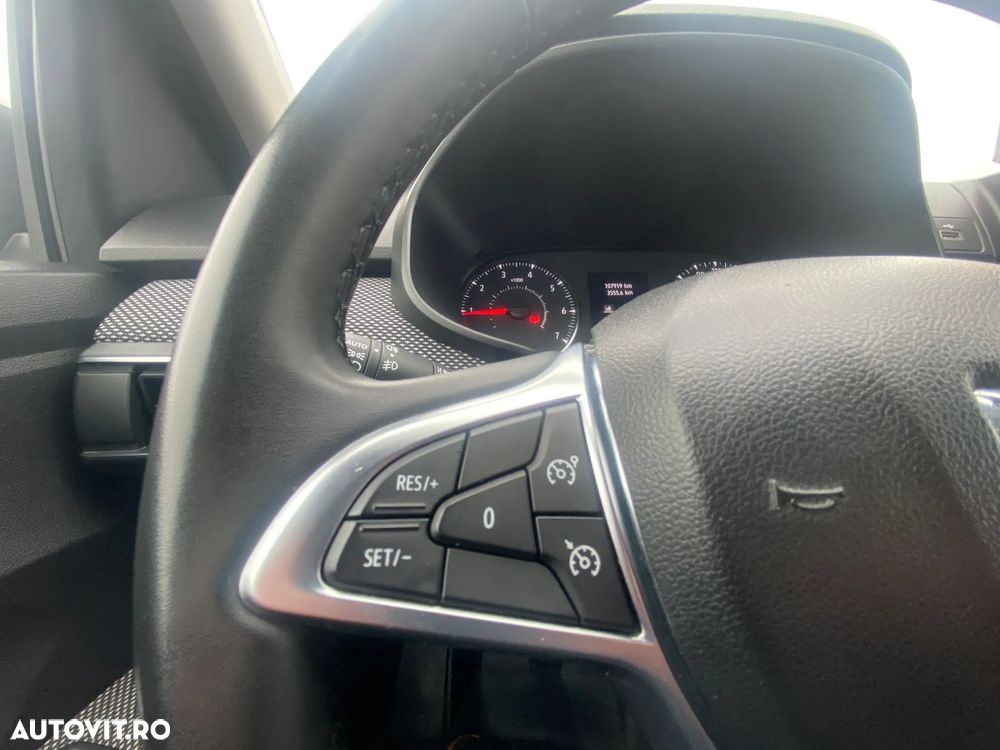 Dacia Logan TCe 90 MT6 Comfort - 12