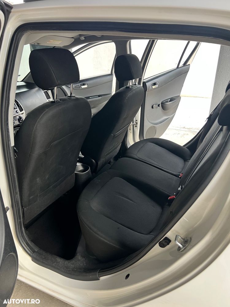Hyundai i20 1.2 Comfort - 25
