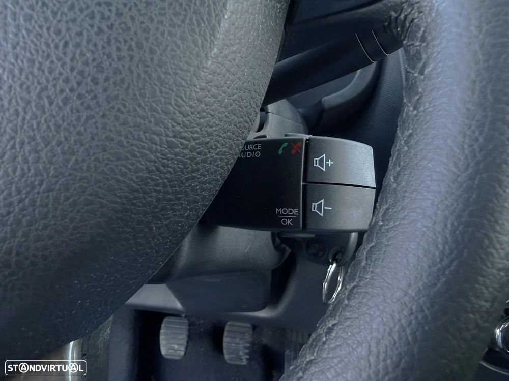 Dacia Sandero 1.5 dCi Stepway - 37