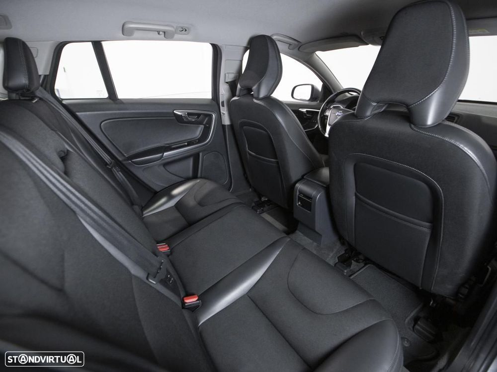 Volvo V60 - 10