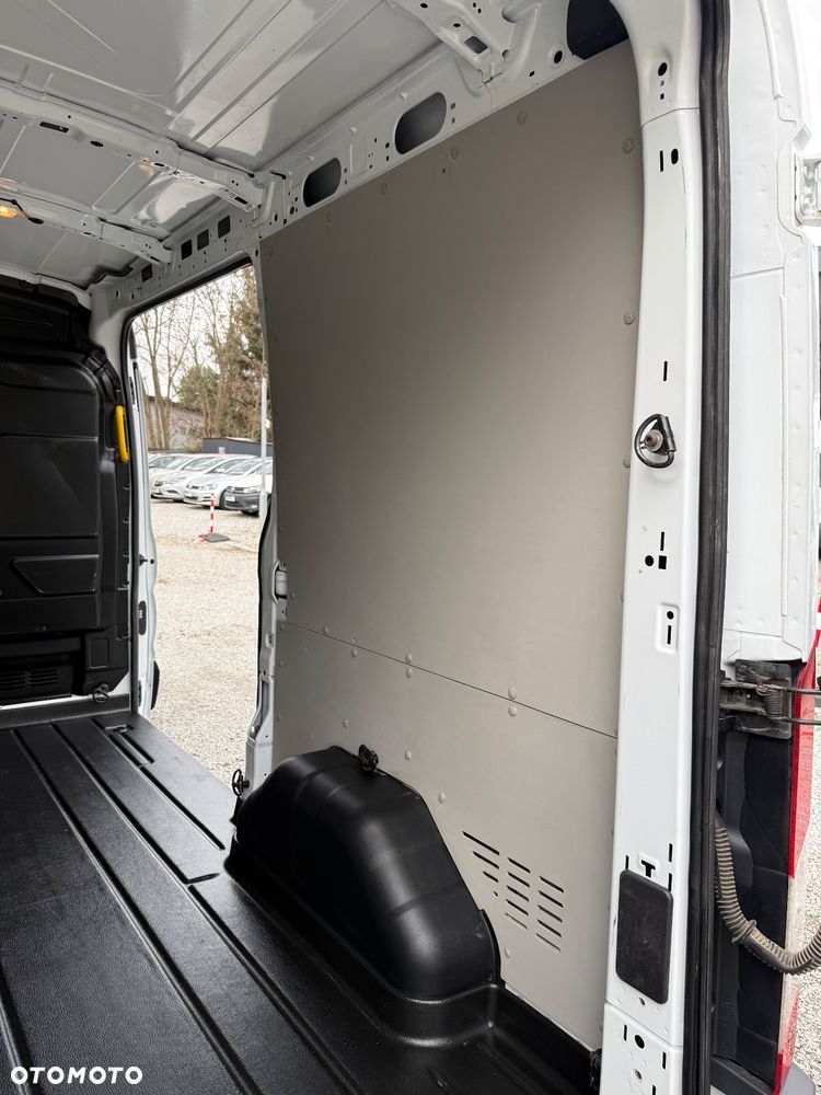 Ford Transit Furgon L2H2  Webasto Hak  FV Vat 23% - 27