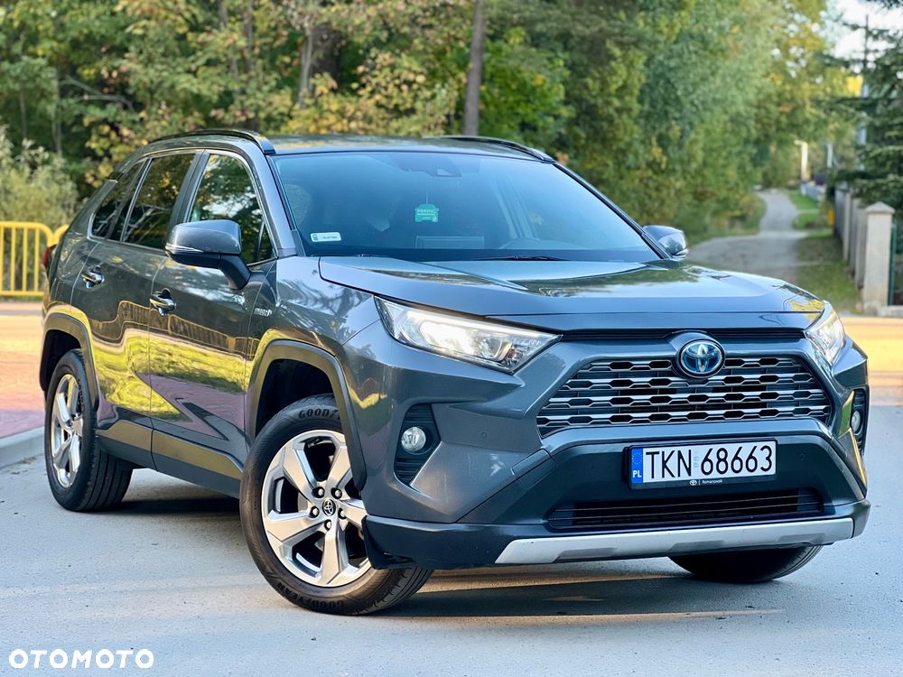 Toyota RAV4 - 6