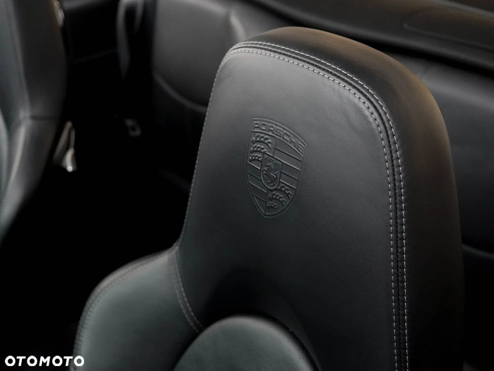 Porsche 911 Turbo S - 20