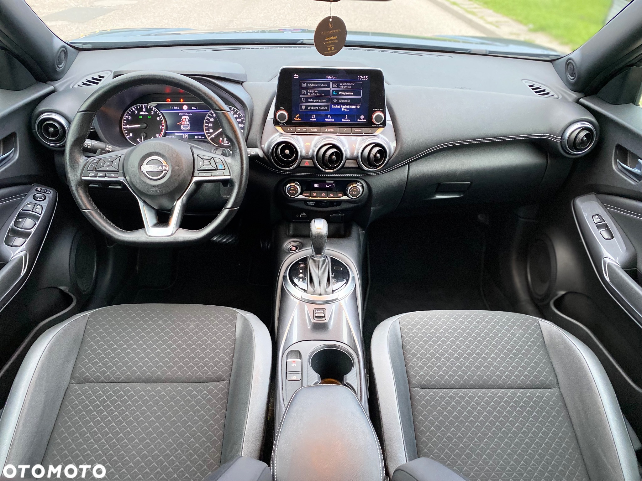 Nissan Juke 1.0 DIG-T N-Connecta DCT - 14