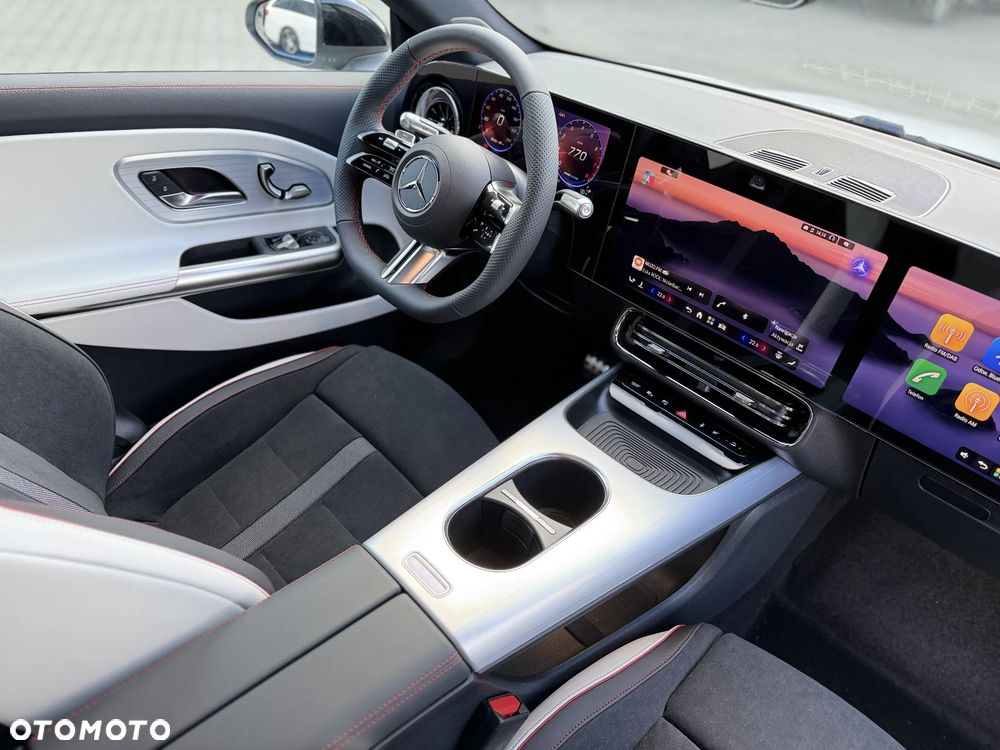 Mercedes-Benz CLA 200 - 28