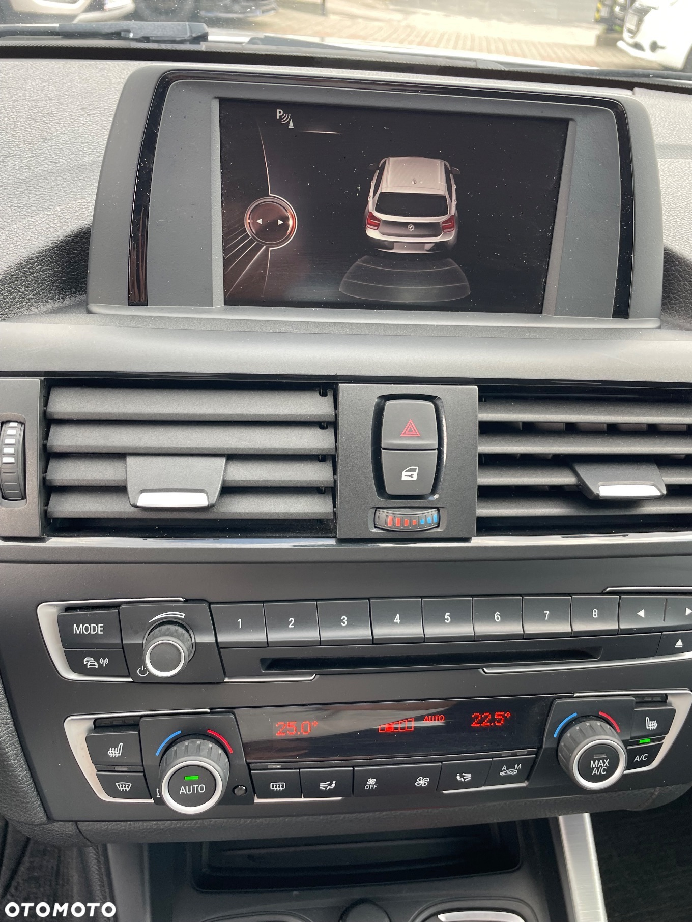 BMW Seria 1 118i M Sport - 36