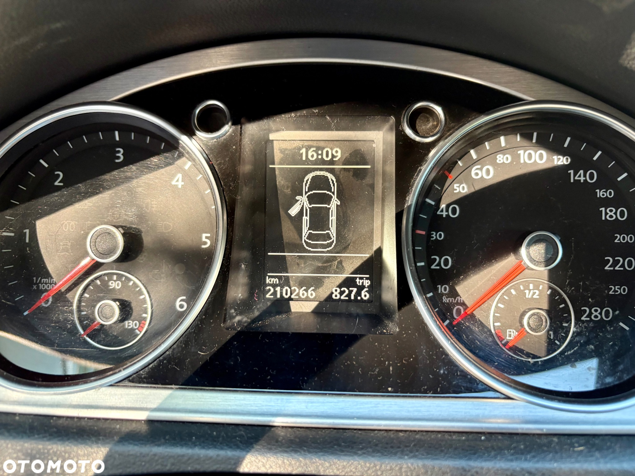Volkswagen Passat CC 2.0 TDI DPF BMT - 14