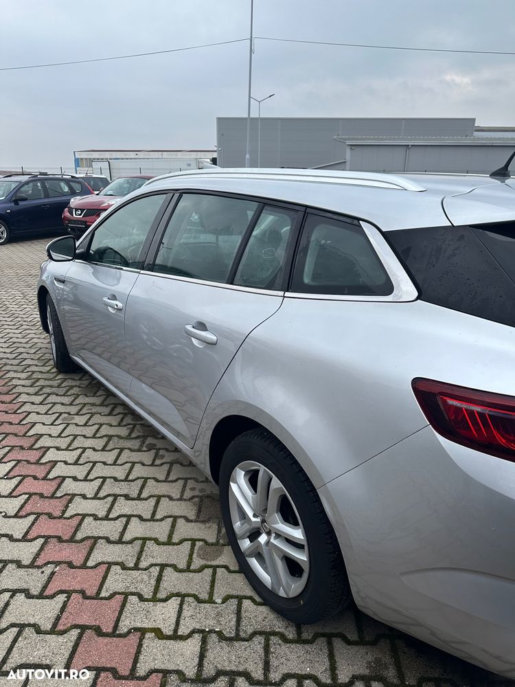 Renault Megane ENERGY TCe 100 LIFE - 5