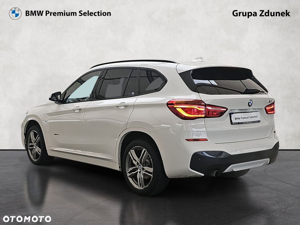 BMW X1 - 8