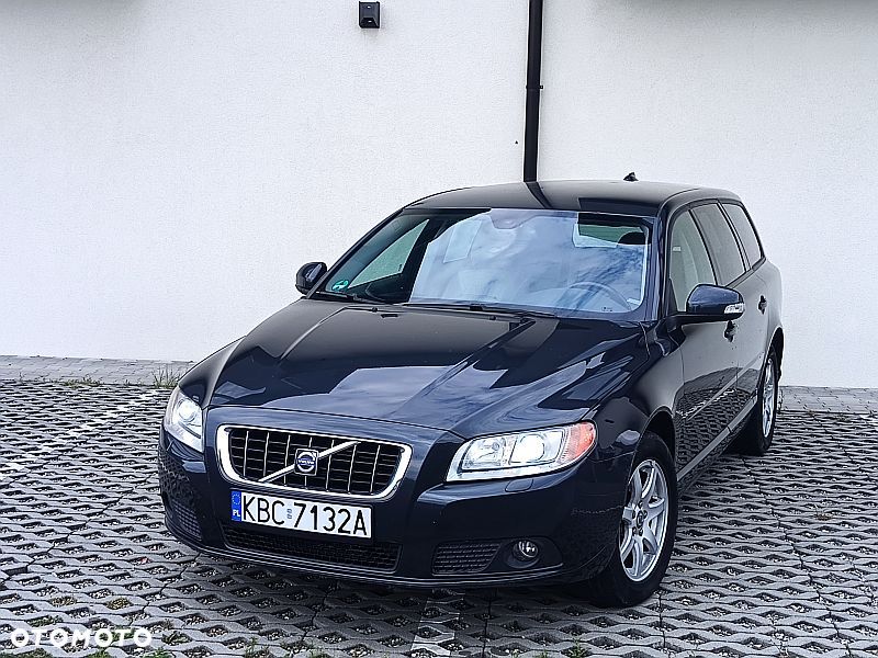 Volvo V70 D5 DPF Momentum - 8