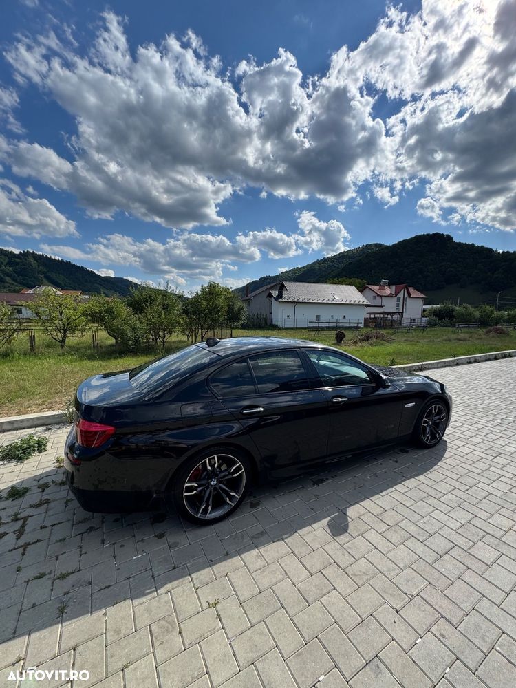 BMW Seria 5 525d xDrive - 3