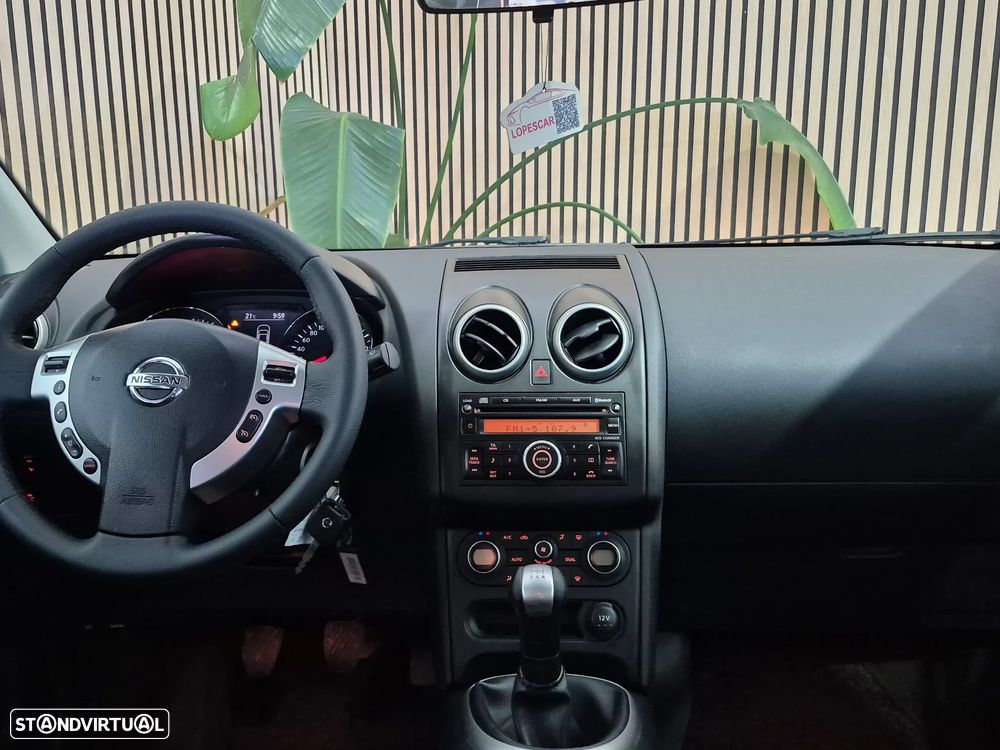 Nissan Qashqai 1.6 Acenta 17 - 11