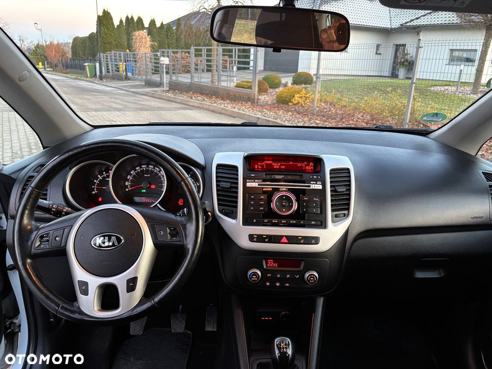 Kia Venga 1.6 CRDi 128 ISG Dream Team Edition - 9
