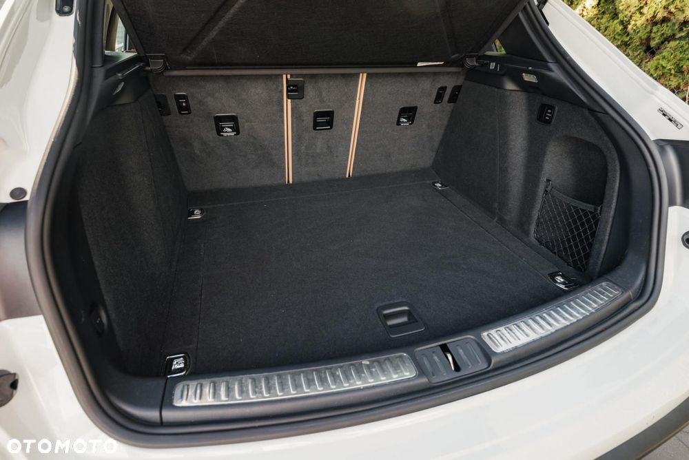 Porsche Macan Standard - 34