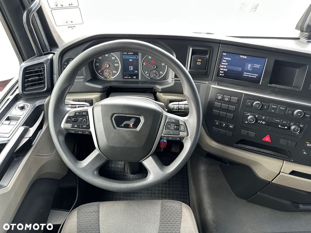 MAN TGX 18.470 4x2 LL SA - 17