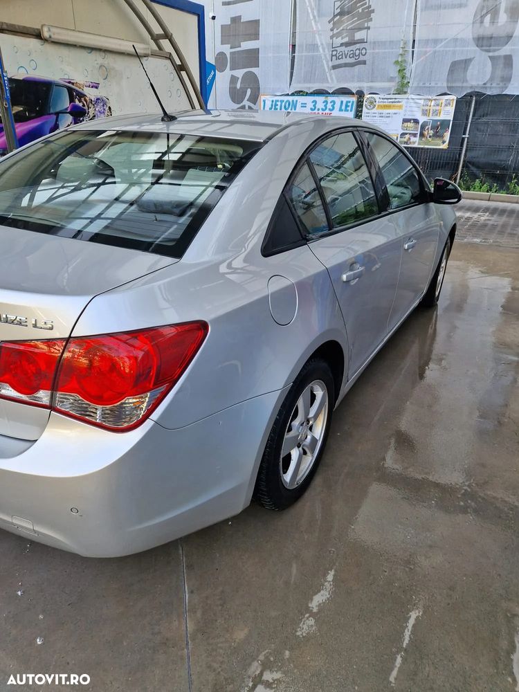 Chevrolet Cruze 1.6 LS Plus G2 - 5