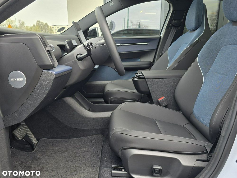 Volvo EX30 - 10