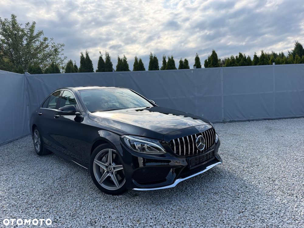 Mercedes-Benz Klasa C 300 7G-TRONIC AMG Line - 16