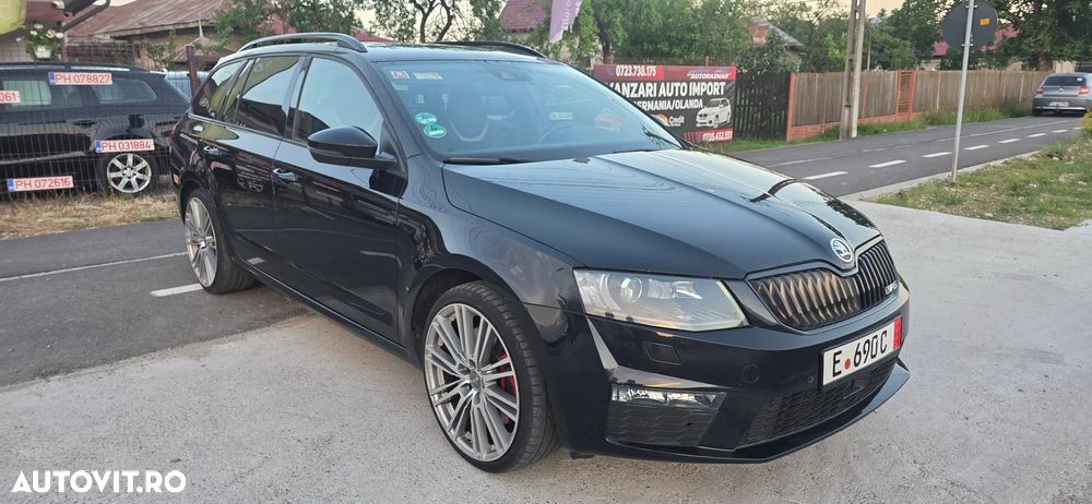 Skoda Octavia 2.0 TDI DSG RS - 8
