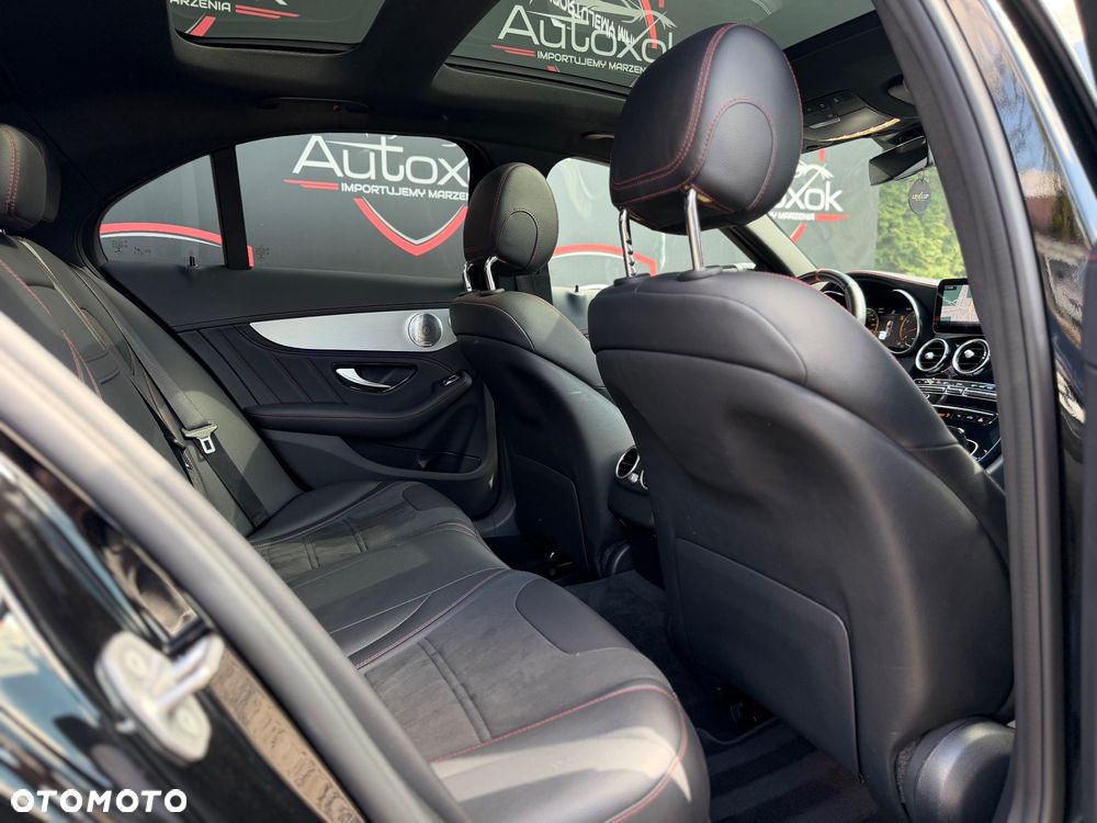 Mercedes-Benz Klasa C AMG 43 4Matic 9G-TRONIC - 33