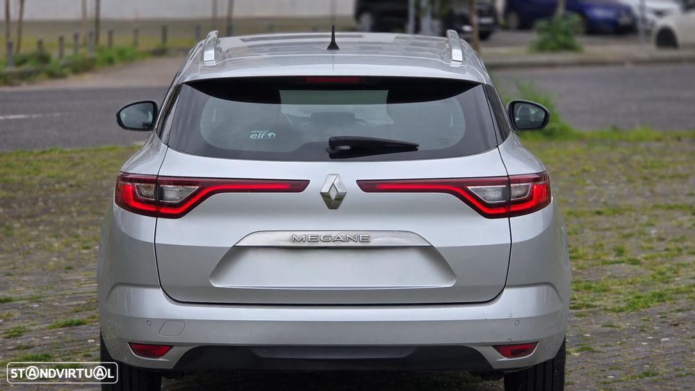 Renault Mégane Sport Tourer BLUE dCi 115 LIMITED - 10