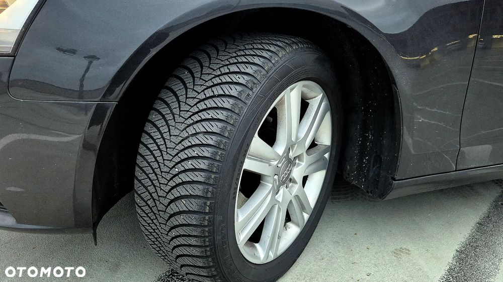 Audi A4 Avant 1.8 TFSI multitronic Attraction - 13