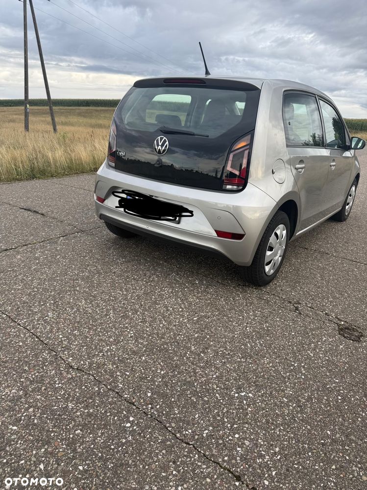 Volkswagen up! (BlueMotion Technology) move - 5