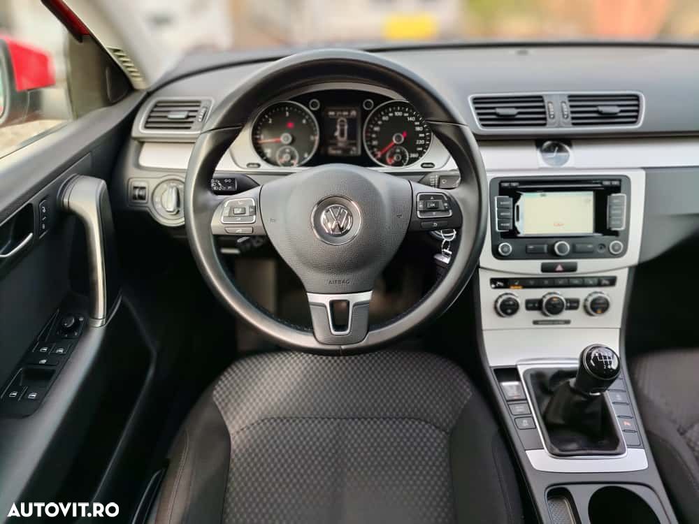 Volkswagen Passat 1.6 TDI BlueMotion Technology Comfortline - 4