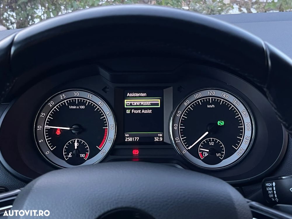 Skoda Octavia 2.0 TDI DSG Drive - 16