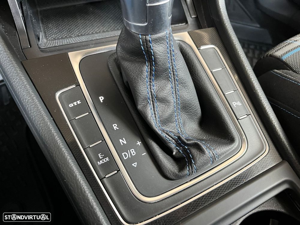 VW Golf 1.4 GTE Plug-in - 29