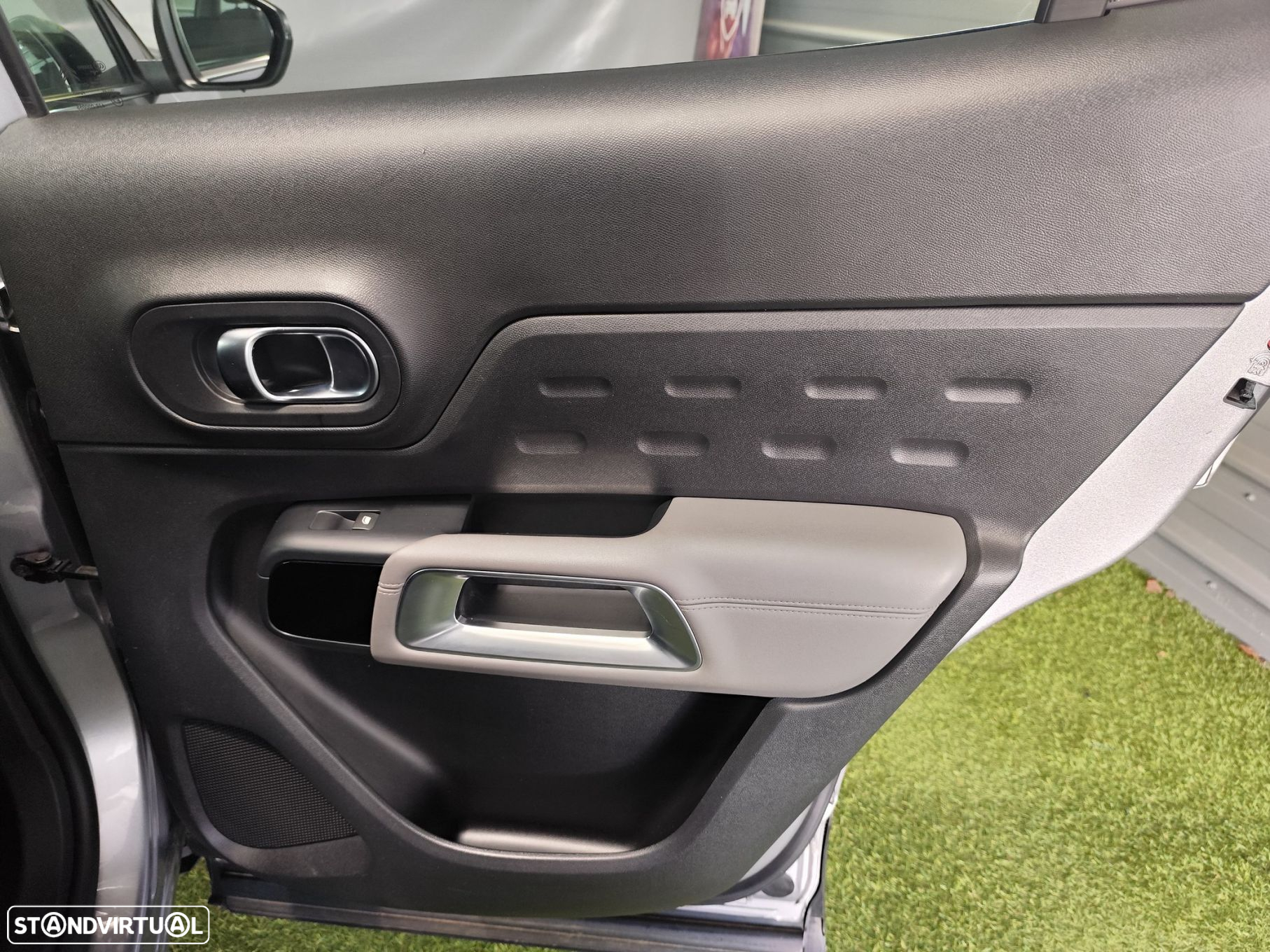Citroën C5 Aircross 1.6 Hybrid Feel Pack e-EAT8 - 34