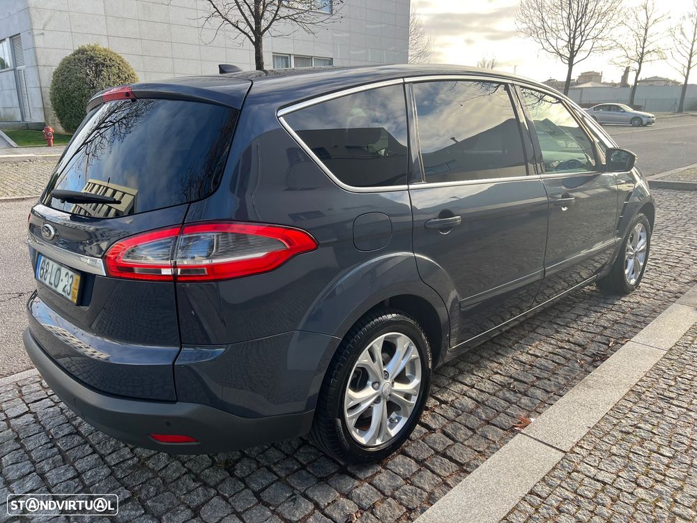 Ford S-Max 2.0 TDCi Titanium 7L - 2