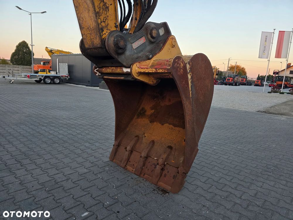 Caterpillar M318D, 2014 ROK, PODPORY + PŁUG - 9