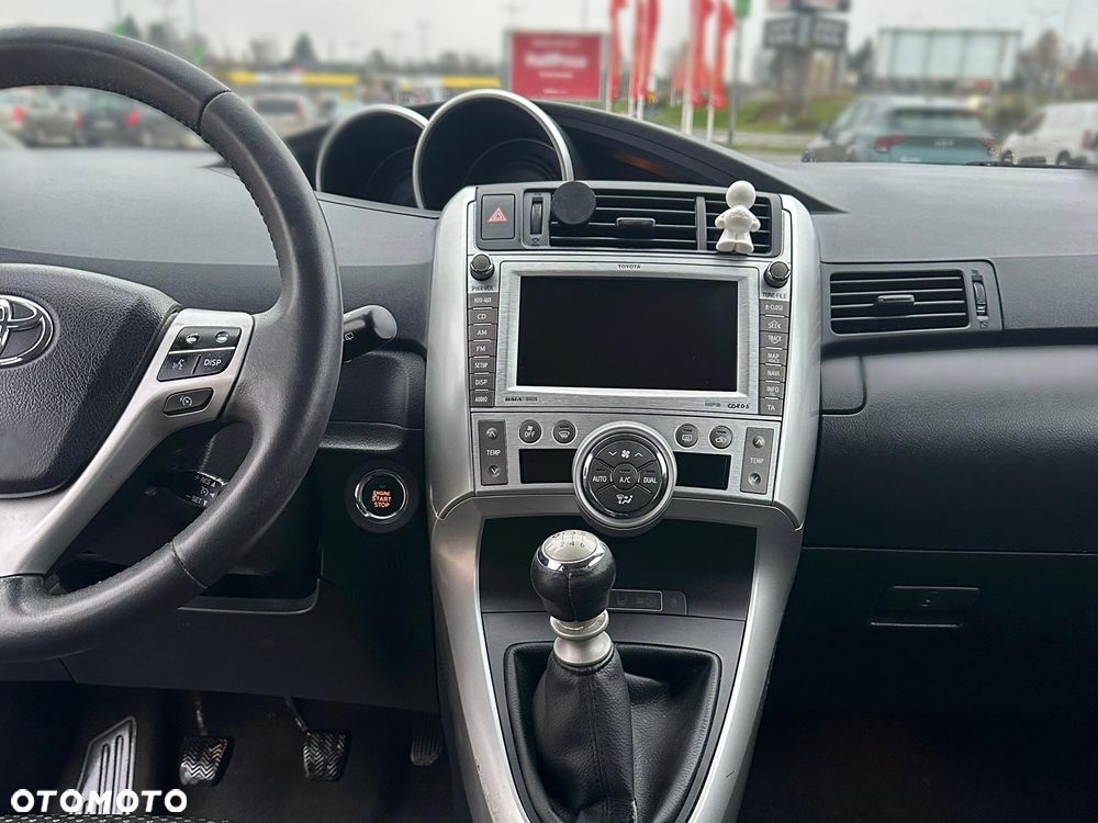 Toyota Verso 2.0 D-4D Premium 7os - 8