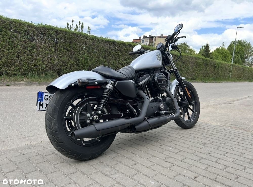 Harley-Davidson Sportster Iron 883 - 6