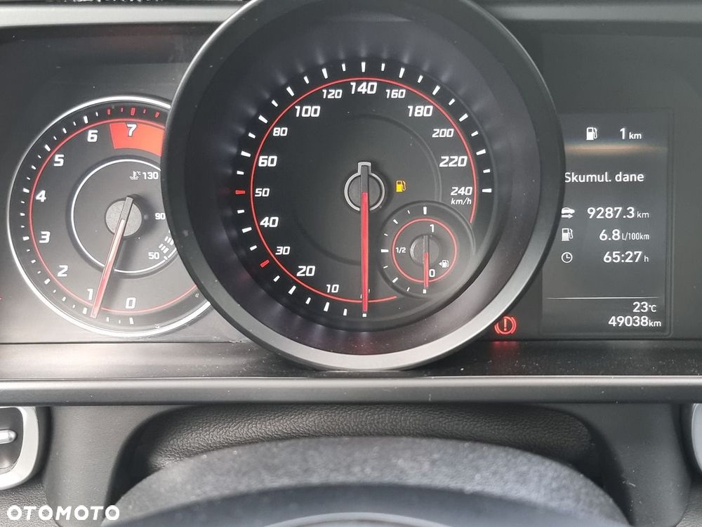 Hyundai Elantra 1.6 Modern - 33
