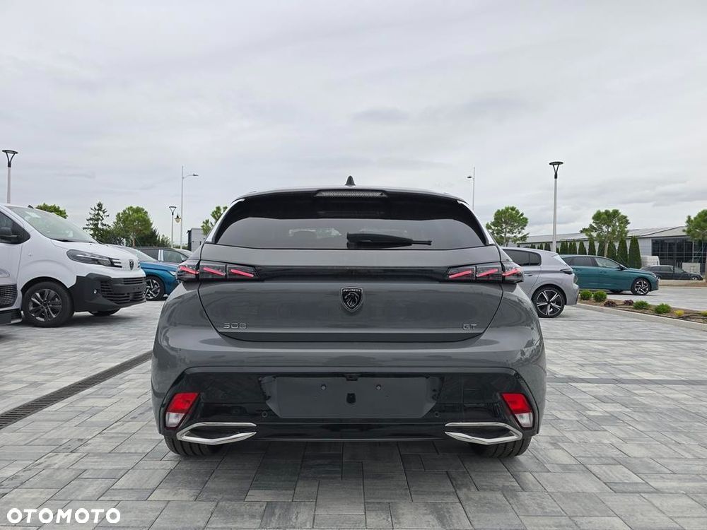 Peugeot 308 - 5