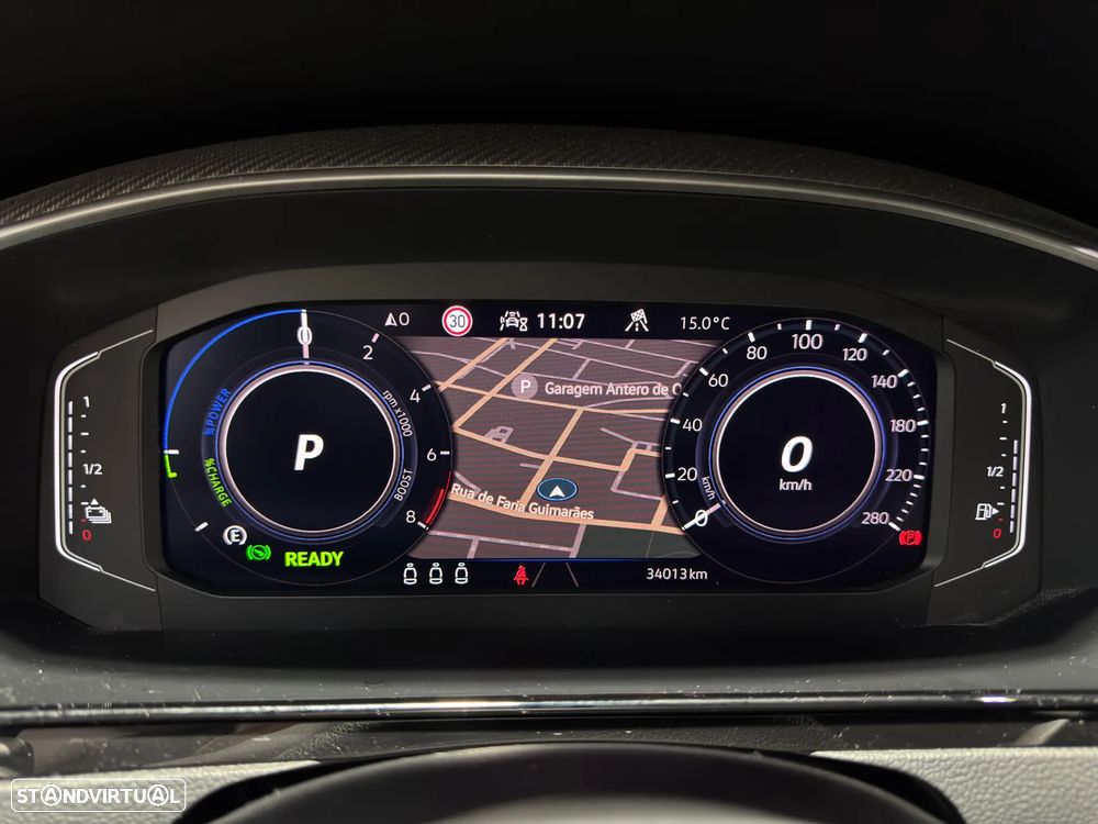 VW Arteon Shooting Brake - 28