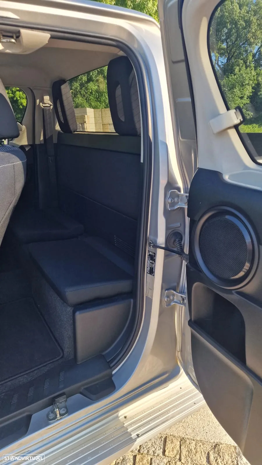 Toyota HiLux 8 Extra-Cab 2.4 D-4D 150HP 4x4 - 13