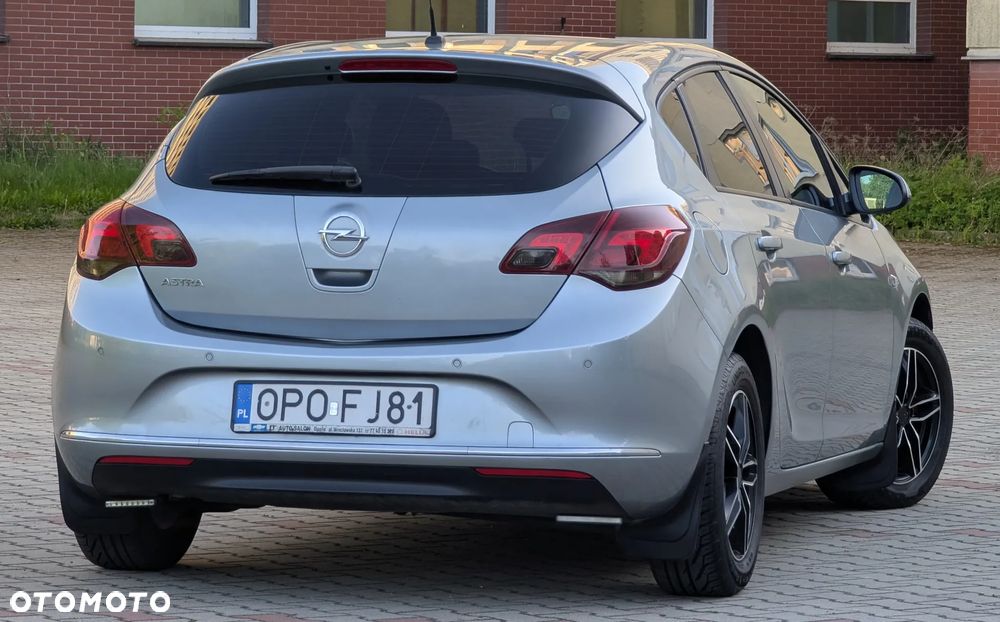 Opel Astra 1.4 T Enjoy - 14
