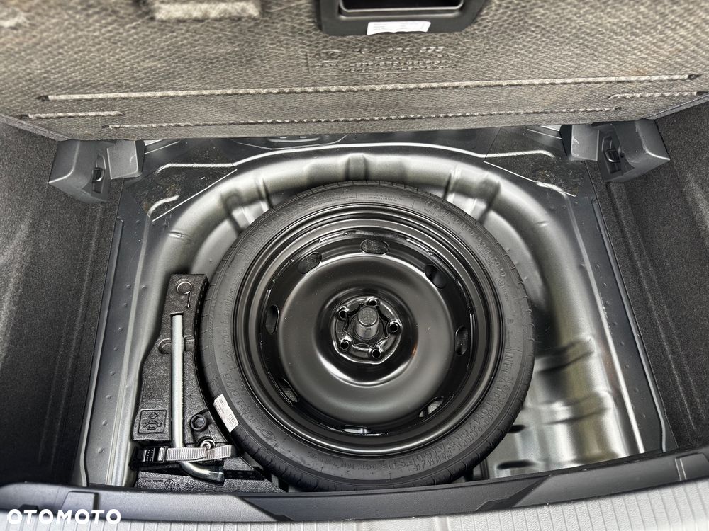 Volkswagen T-Roc 1.5 TSI Life DSG - 25