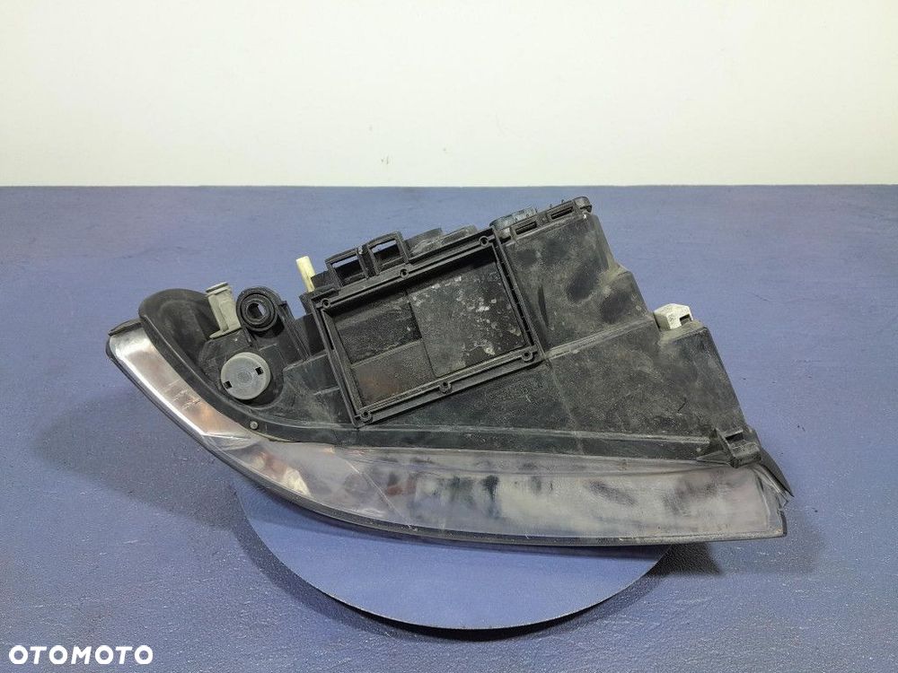 AUDI A4 B5 REFLEKTOR LEWY LAMPA PRZÓD - 9