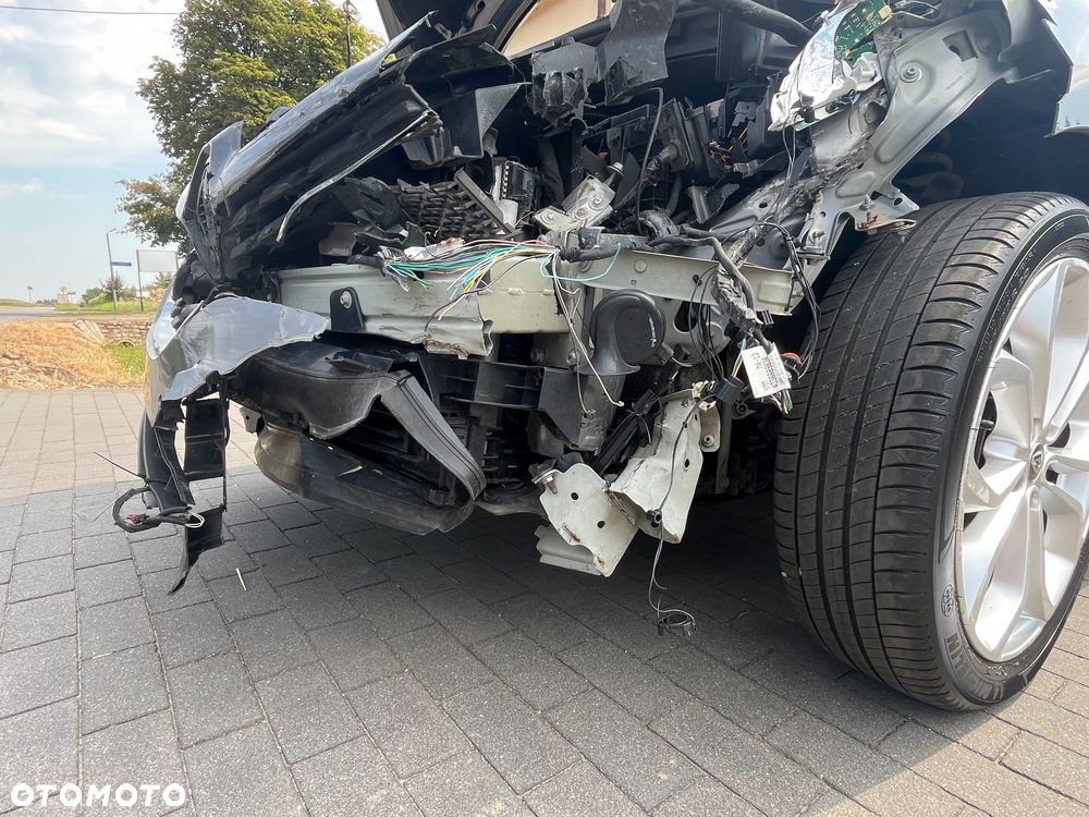 Renault Scenic - 18