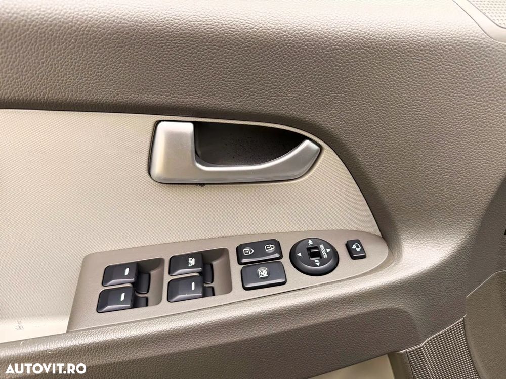 Kia Sportage 2.0 CRDI AWD Aut. Spirit - 30