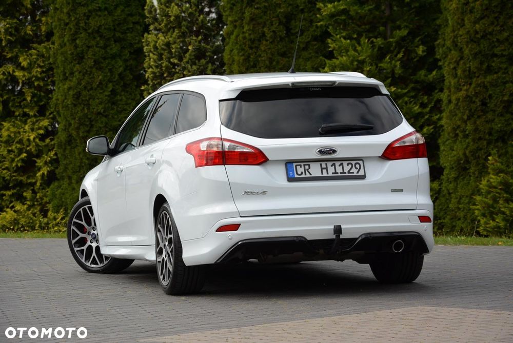 Ford Focus 1.6 EcoBoost Start-Stopp-System Titanium - 12